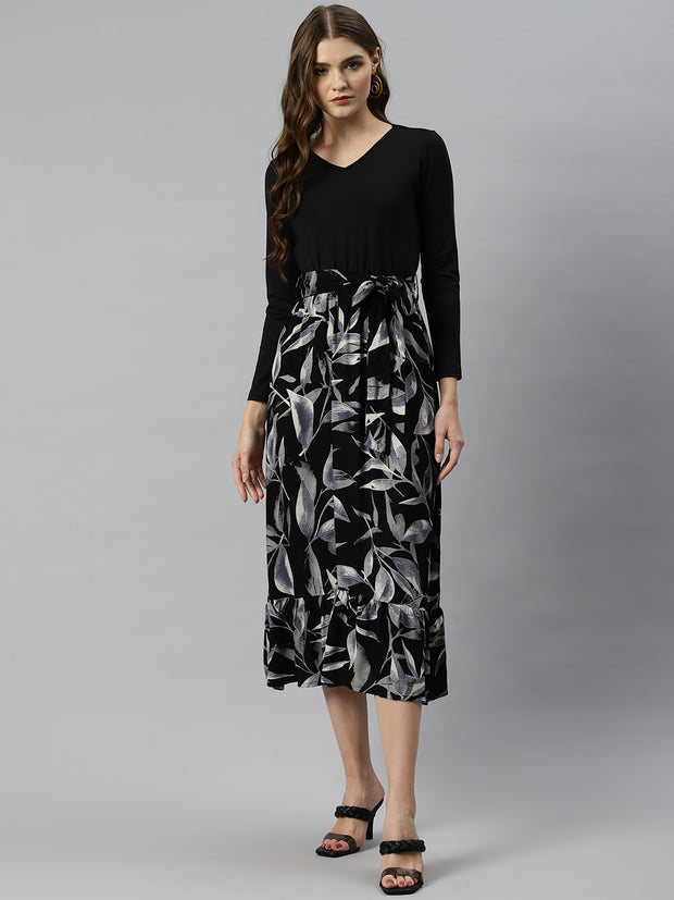 Black and Grey Floral Print A-Line Tiered Midi Dress with Belt