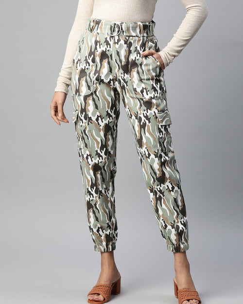 Green Camouflage Printed Cargos Trousers with Belt