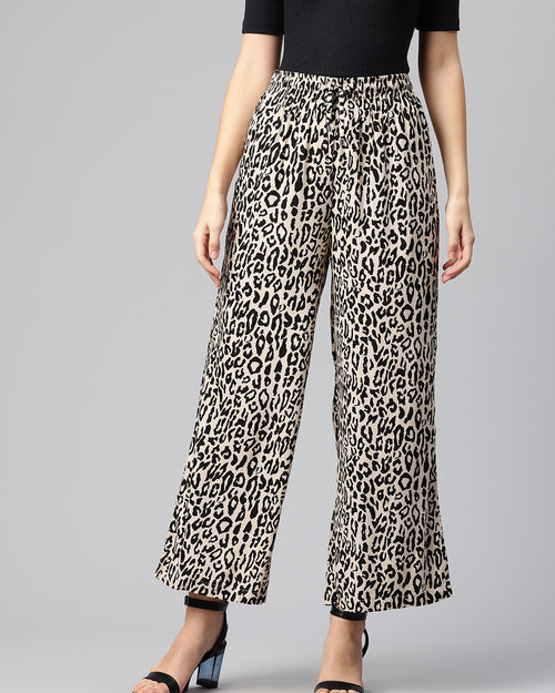 Women Animal Printed Wide Leg High-Rise Trousers