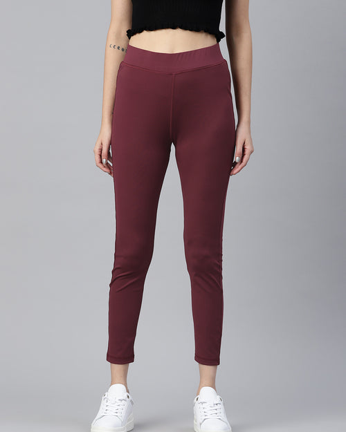 Maroon Solid Ankle Length Slim Fit Leggings