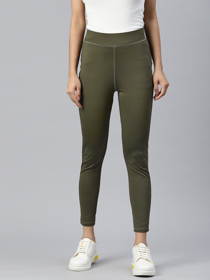 Olive Green Solid Ankle Length Slim Fit Leggings