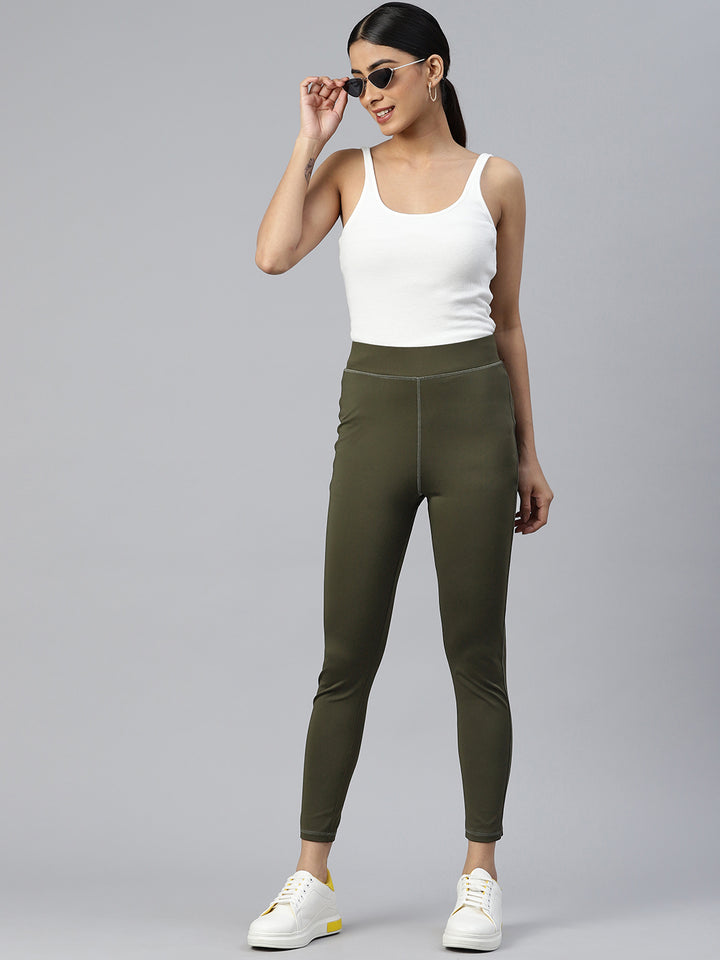 Olive Green Solid Ankle Length Slim Fit Leggings