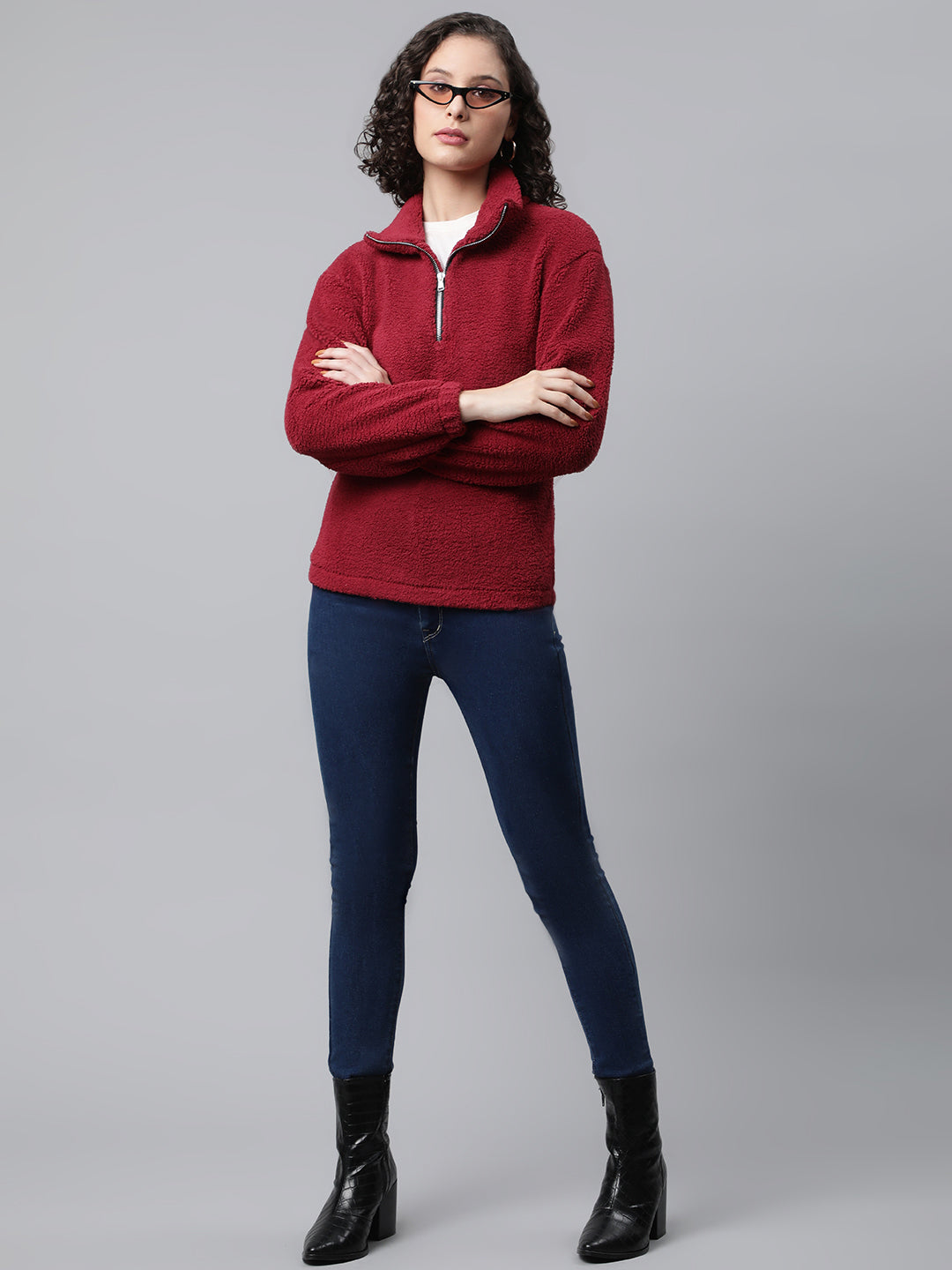 Women Maroon Faux Fur Sweatshirt, Half Zipper
