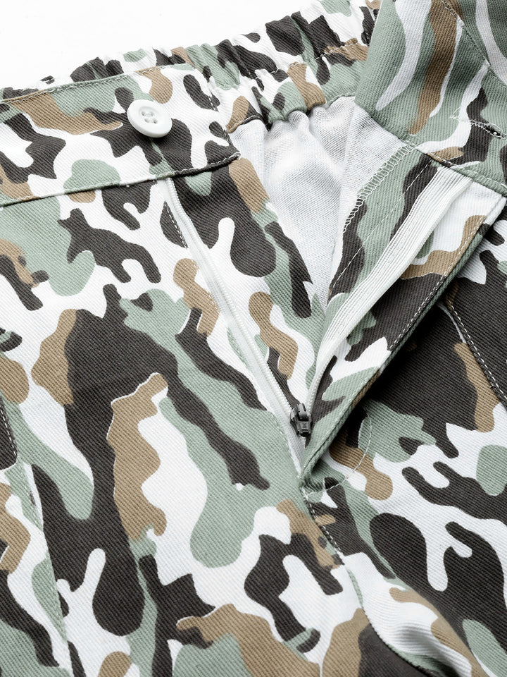 Green Camouflage Printed Cargos Trousers with Belt