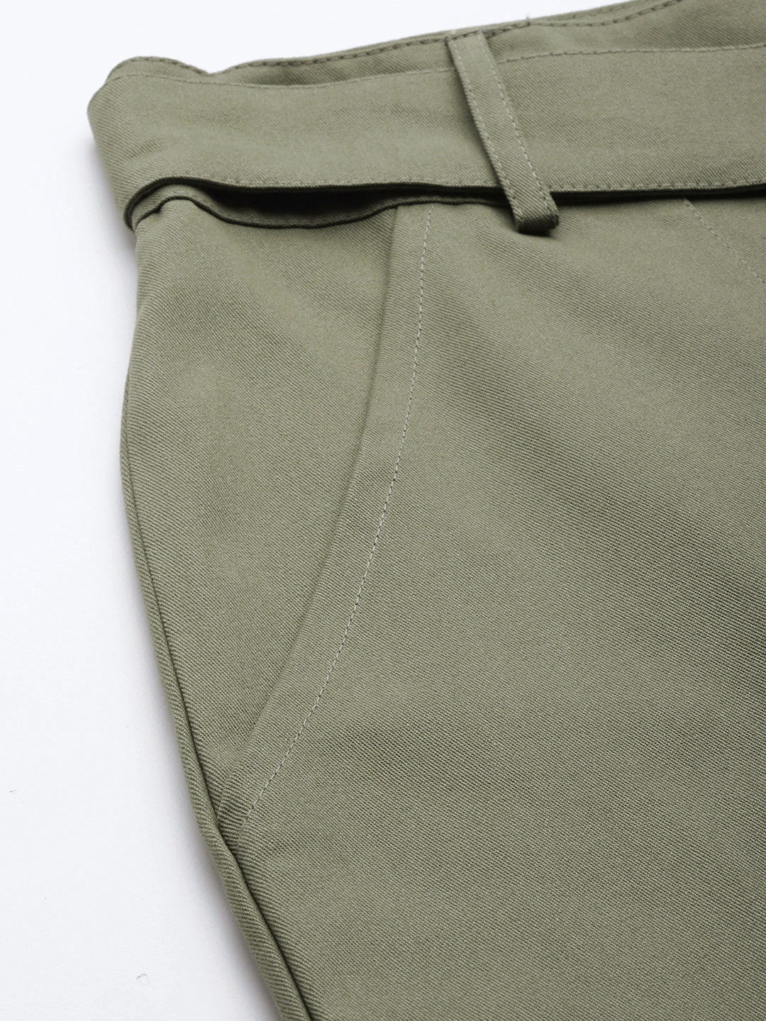 Women Olive Green  Cotton Cropped Cargo Joggers with Belt