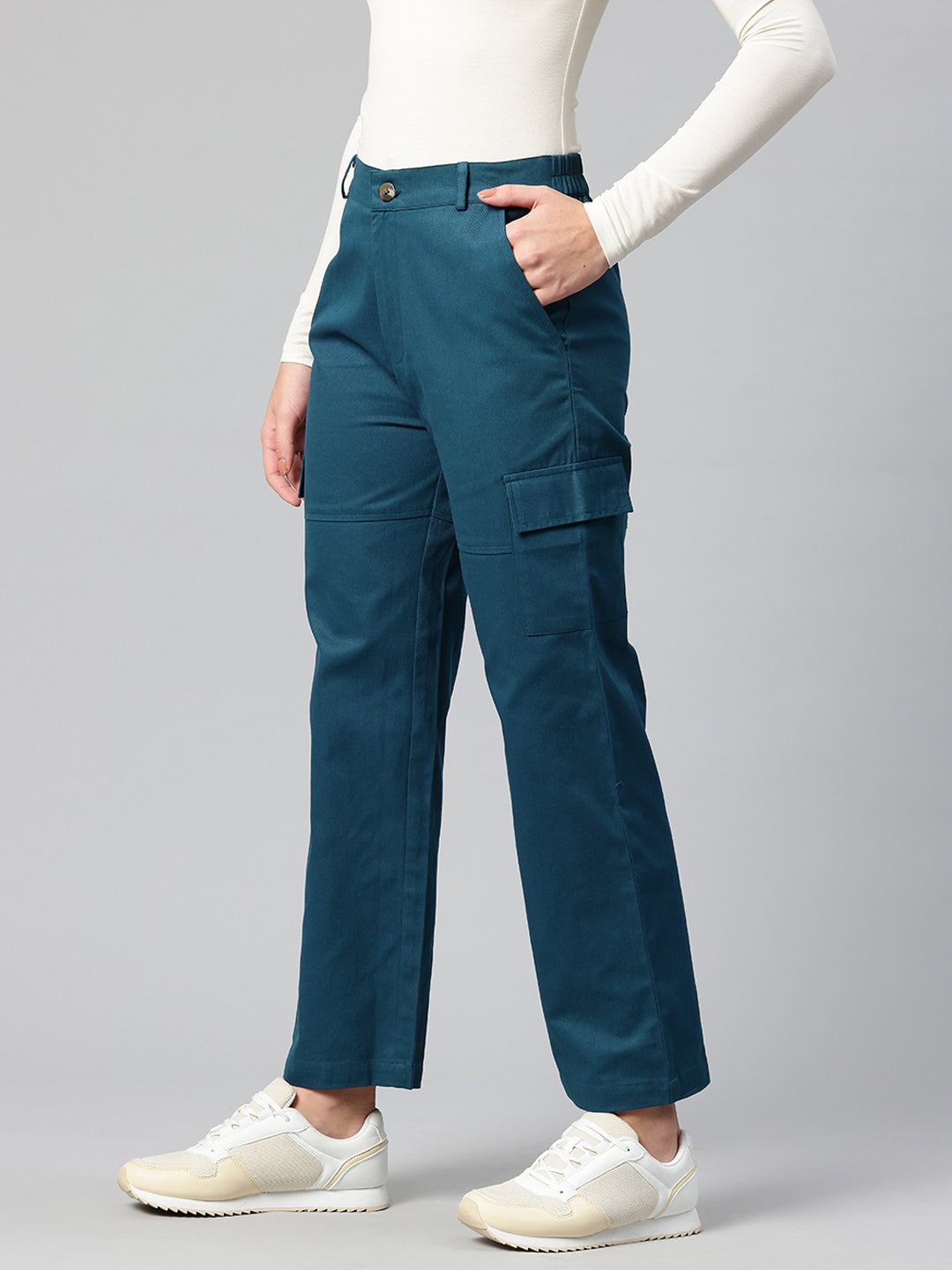 Popnetic Women High-Rise Cargos Trousers
