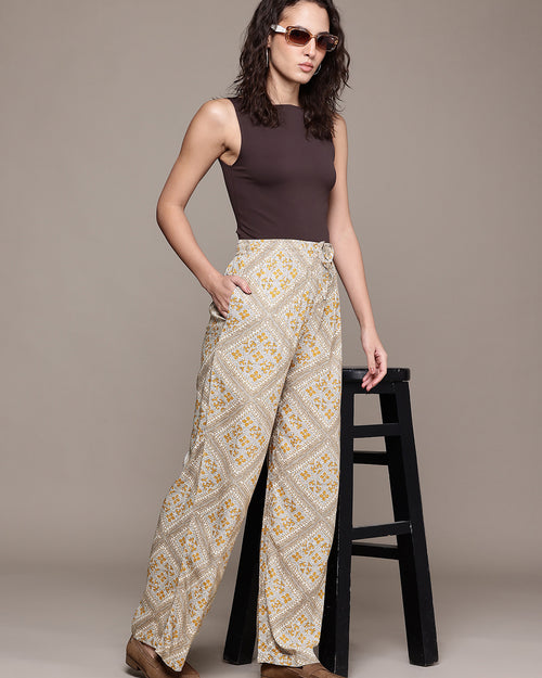 Popnetic Women Geometric Printed Relaxed High-Rise Wide Leg Trousers