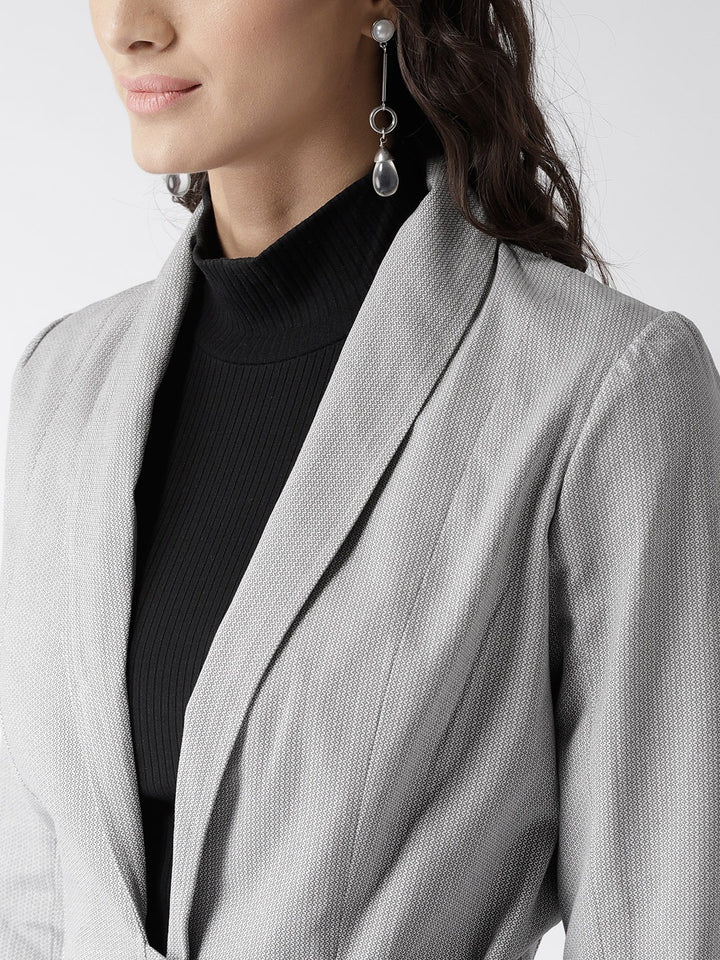 Popnetic Women Grey & White Printed Casual Pure Cotton Blazer