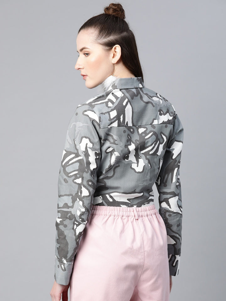 Popnetic Women Grey & White Camouflage Print Pure Cotton Crop Jacket