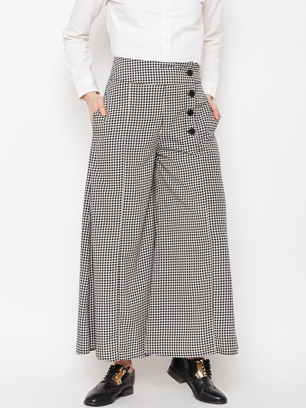Popnetic Women Black Loose Fit Checked Culottes