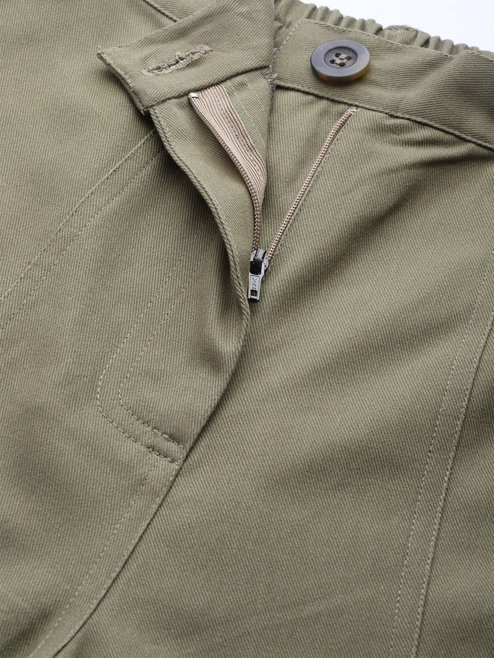 Popnetic Women Olive Green Solid Pure Cotton Regular Shorts